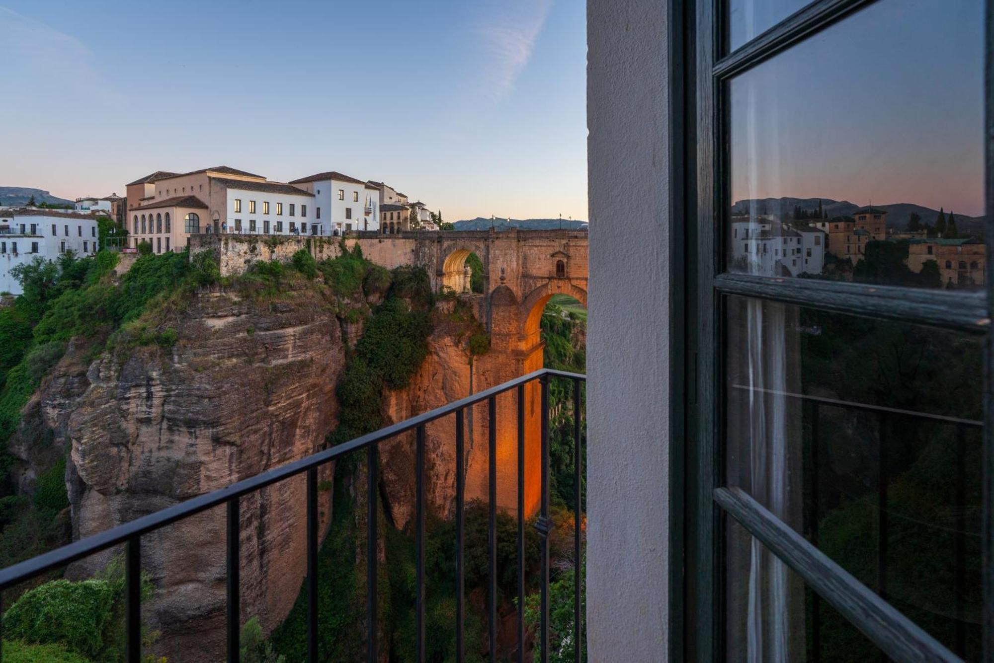 Las Vistas - Ronda Residence รอนดา ภายนอก รูปภาพ